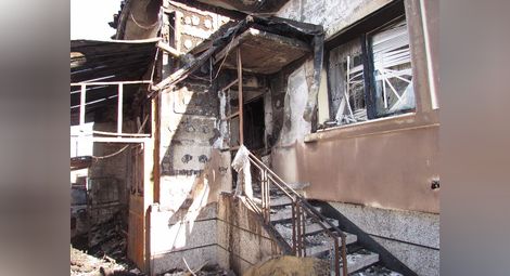 Пожар в новогодишната нощ изпепели къщата на кмета на Екзарх Йосиф