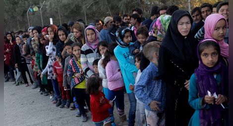 Германски министър: Това е нищо! Предстои гигантска бежанска вълна от 8-10 млн. души