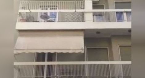 Откриха замразен труп на българин в апартамент в Атина