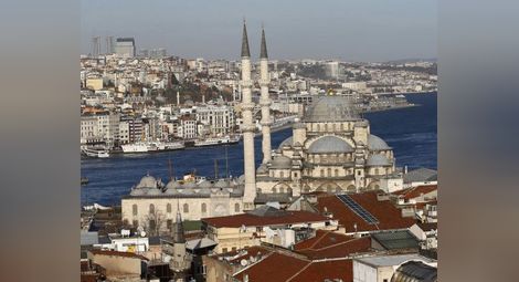 Атентатът в Истанбул изгони туристите