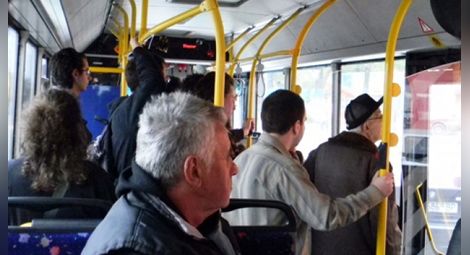 АБВ иска облекчения за учениците и пенсионерите в градския транспорт