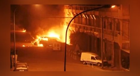 "Ал Кайда" превзе хотел в Буркина Фасо, 10 мъртви, освободиха 63-ма заложници