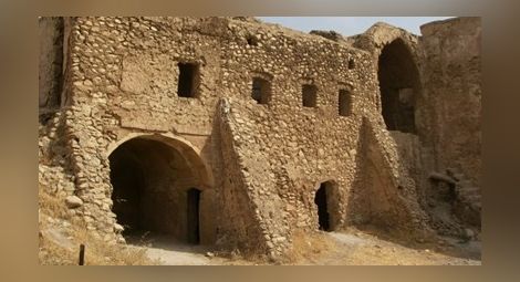 „Ислямска държава” унищожи най-стария християнски манастир в Ирак