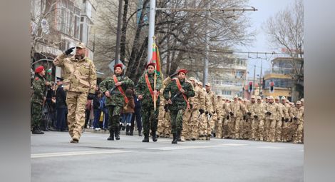 Армията обяви конкурс за 350 професионални войници