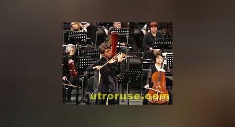 Младият виртуоз на цигулката Елин Колев взриви залата в Русе