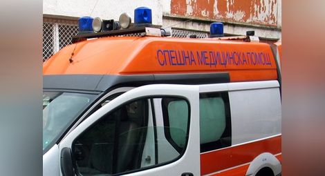Шофьор загина след удар в машина за опесъчаване край София