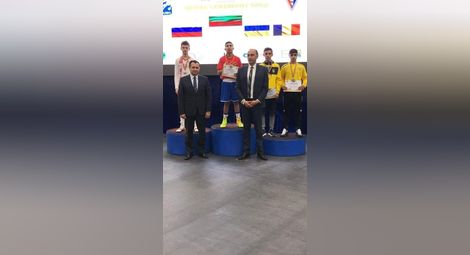 Боксьорът на „Русе“ Росинов за втори път европейски шампион