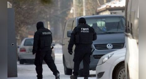 31-годишен помориец на име Мартин е задържан за побоя над Тончев
