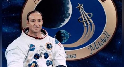 Почина легендарен американски астронавт, ходил по Луната
