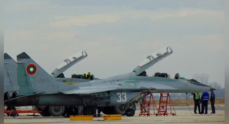 Близо 24 млн.лв. са похарчени за военната авиация през 2015 г.