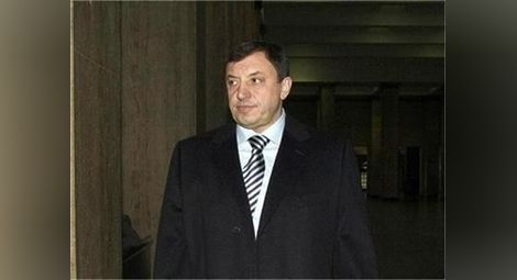 Гледат мярката за неотклонение на обвинения за атентата срещу Алексей Петров