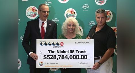 Американец свалил 5 килограма, след като спечелил от лотарията