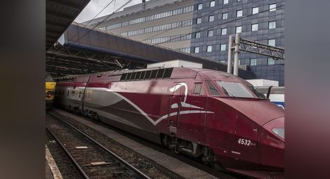 Призрачен влак потеглил самоволно и почти пресякъл Белгия