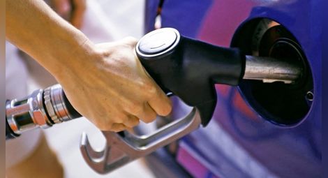 При проверки запечатват бензиностанции с некачествено гориво