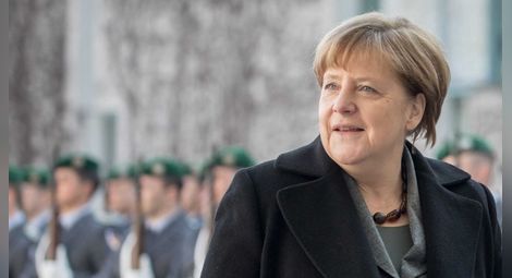 Меркел към бежанците: Спазвайте нашите закони