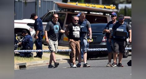 Мъж държи заложници в Сидни, има убити
