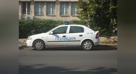 Обявен за издирване опита да блъсне патрулка в Бургас