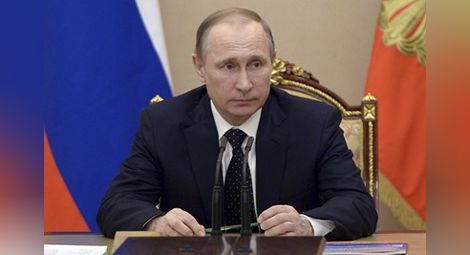Путин: Никъде другаде по света не посрещат 8 март както ние в Русия