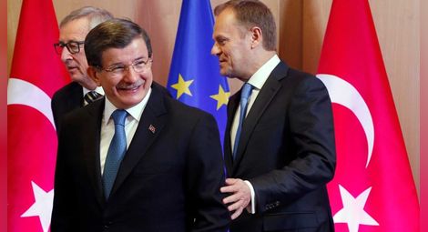 Как Турция държа ЕС за заложник и го изнуди за откуп