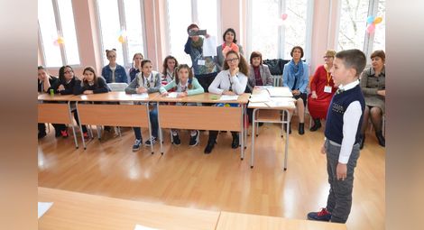 Детски стихове на Агния Барто пращат ученици на конкурс в София