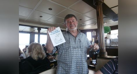 Морякът Адриан Василев представи  нова книга на борда на „Русчук“