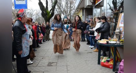 Русенските руснаци прогониха  зимата на празника Масленица
