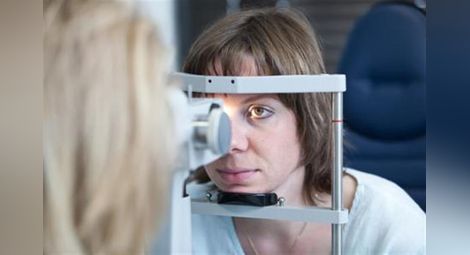 Очното отделение в болницата изследва безплатно за глаукома