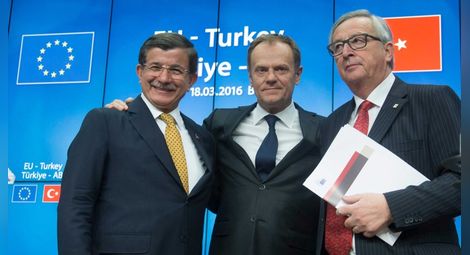 Файненшъл таймс: ЕС продаде душата си на Турция
