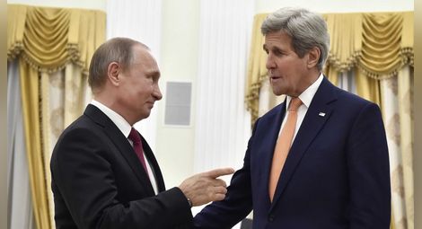 Путин и Кери се срещнаха в Москва