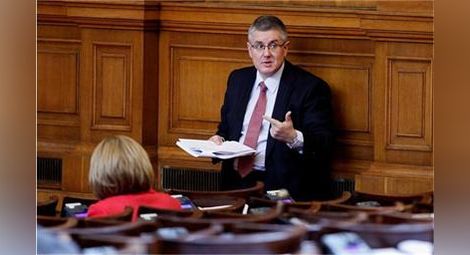 Парламентът закри заседанието си заради погребението на Димчо Михалевски