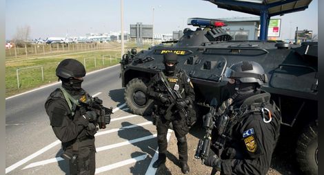 Задържан е третият участник в атентата в летището на Брюксел