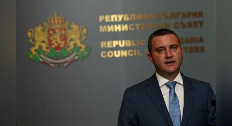 Горанов: По-ниско ДДС няма да доведе до повече плюсове за потребителите