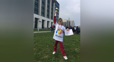 Малкият голям мъж Дарен шампион на Румъния по дуатлон