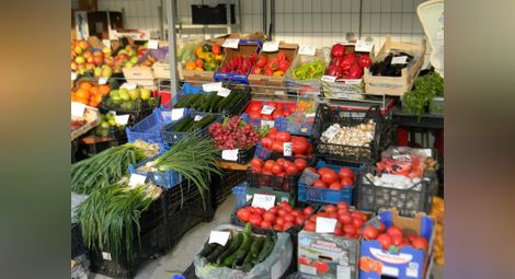Вносните зеленчуци поевтиняват по-бързо от българските