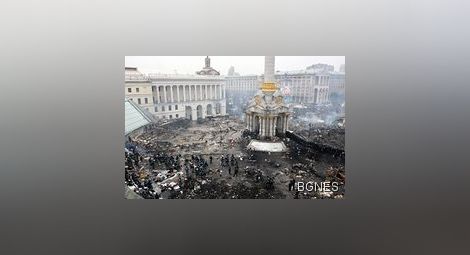 Евакуират украинския парламент, ЕС налага санкици на Янукович и сие днес