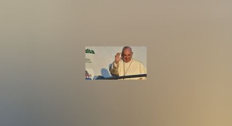 Папа Франциск кацна в Митилини