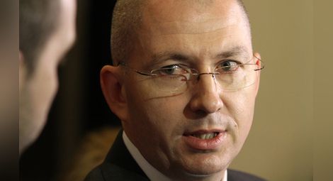 КБ: Напускането на Румен Йончев не засяга целостта на коалицията