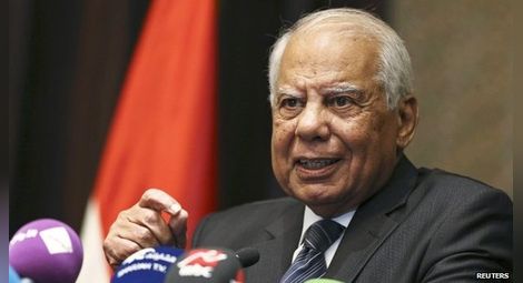 Египетското правителство подаде оставка 