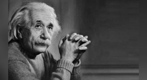 Откриха неизвестна теория на Айнщайн