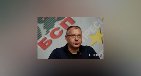 Станишев: Не съм изненадан от напускането на Румен Йончев