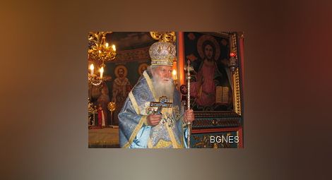 Патриарх Неофит отслужи Вечерня в "Света Неделя"