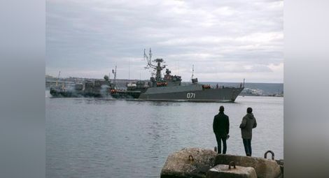 Русия напада украински кораби, очакват се провокации