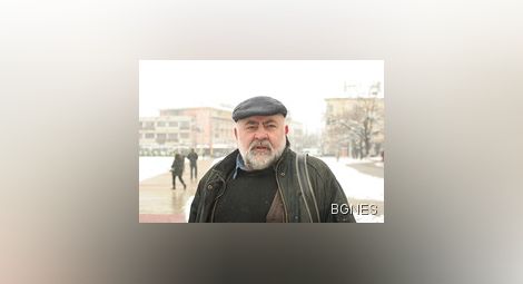 Почина писателят Веселин Стоянов