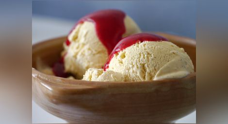 Японски учени: Сладолед за закуска улеснява мозъка