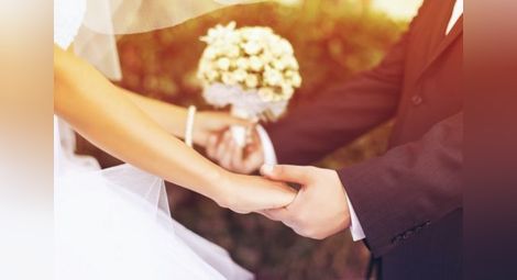 Родни младоженци смаяха България, ето какво направиха само 96 часа след брака!