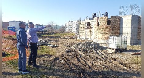 Над 76 000 лева дарени за новия православен храм в Бяла