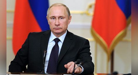 Владимир Путин няма да присъства на погребението на Фидел Кастро