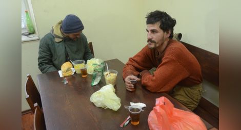 БЧК преброи между 200 и 250 бездомници в Русе