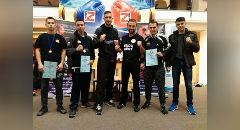 Три от три за бойците на  „Хелиос“ на турнир във Варна
