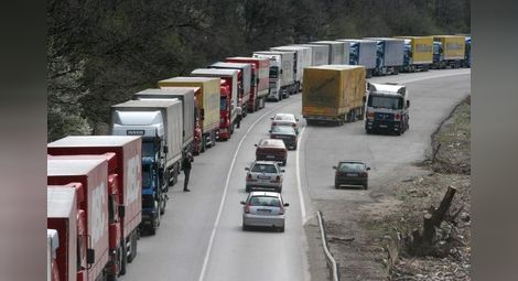 Германия забранява 45- часовата почивка на шофьорите да се прави в камиона